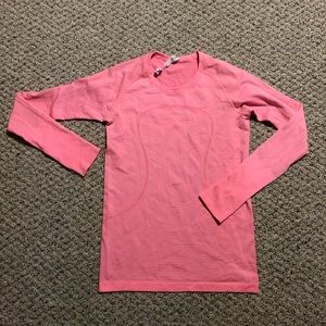 Lululemon Swiftly Tech Long Sleeve
